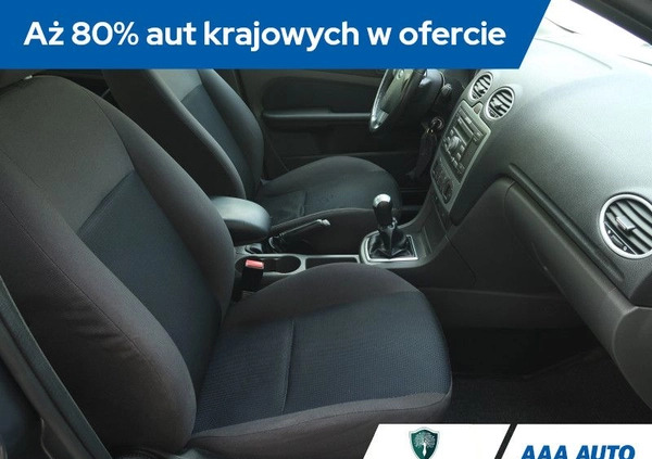 Ford Focus cena 14000 przebieg: 206060, rok produkcji 2005 z Myślenice małe 211